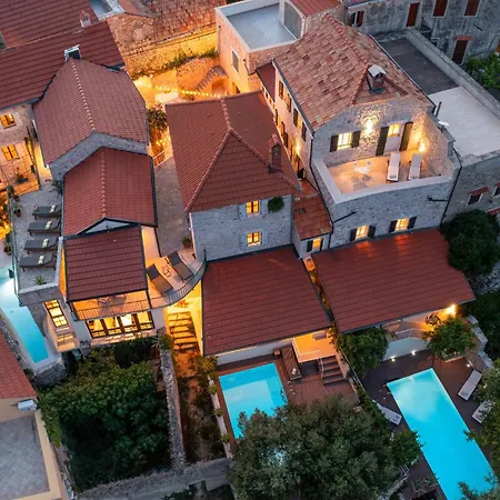 Villa Dvor Pitve *