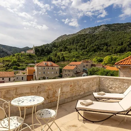 Vila Dvor Pitve Jelsa (Hvar)